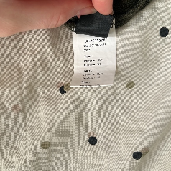 Dark green ruffled trim tank top - Picture 6 of 6